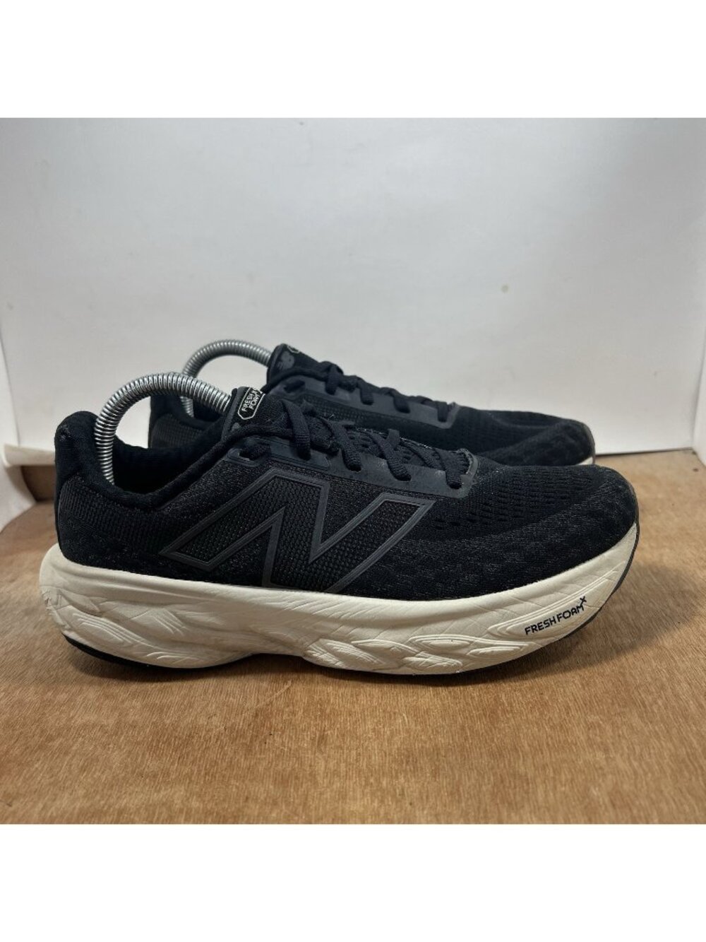New Balance Fresh Foam x 1080v14 Womens Size 9 Black Running Shoes Sneakers